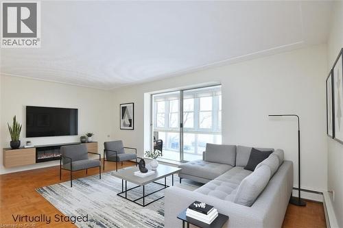 69 Herkimer Street Unit# 202, Hamilton, ON - Indoor Photo Showing Living Room