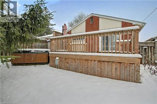 11 Carwyn Crescent, Hamilton, ON - Outdoor With Deck Patio Veranda