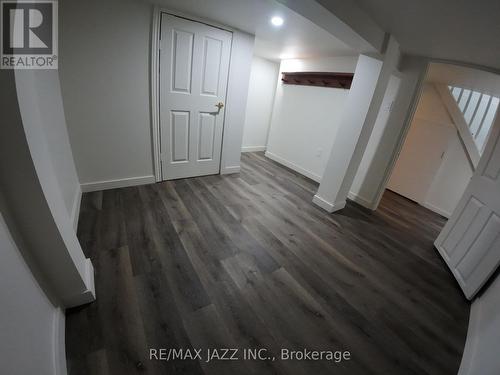 548 FRONT STREET  Oshawa (Central), ON L1H 4V3