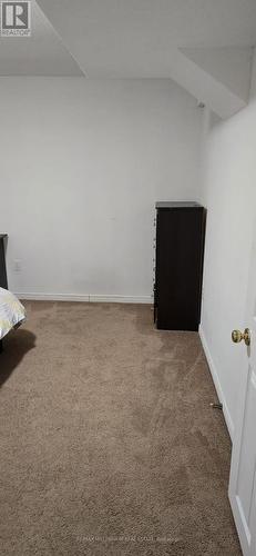7125 Baskerville Run, Mississauga, ON - Indoor