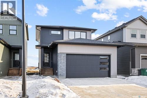 227 Cockcroft STREET  Saskatoon, SK S7V 1Z1