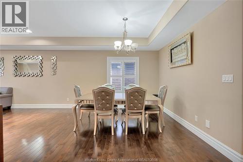 2988 Ruth Road, Windsor, ON - Indoor Photo Showing Dining Room