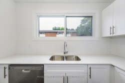 28 Woodman Drive N Hamilton, ON L8H 2M5