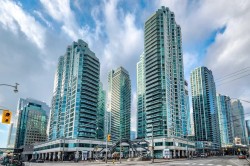 1810-10 Queens Quay W Toronto, ON M5J 2R9