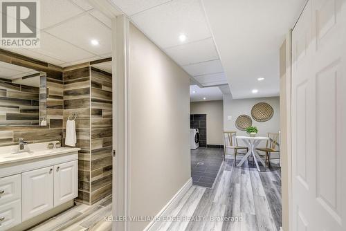 301 East 43Rd Street, Hamilton, ON - Indoor