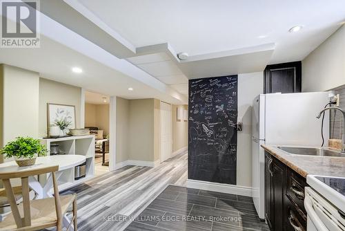 301 East 43Rd Street, Hamilton, ON - Indoor Photo Showing Other Room