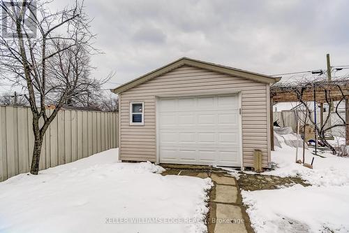 301 East 43Rd Street, Hamilton, ON - Outdoor