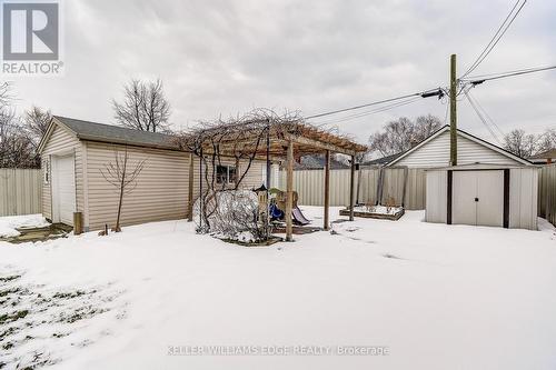 301 East 43Rd Street, Hamilton, ON - Outdoor