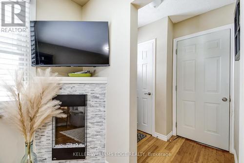 301 East 43Rd Street, Hamilton, ON - Indoor Photo Showing Other Room