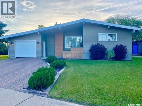 91 Moir Drive, Oxbow, SK - Outdoor
