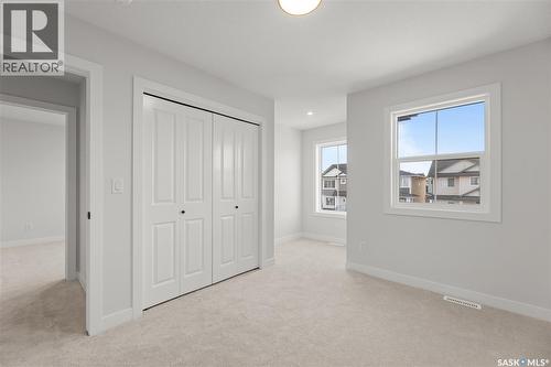 938 Brighton Gate, Saskatoon, SK - Indoor