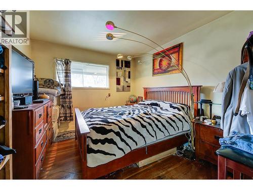 1470 Richter Street, Kelowna, BC - Indoor Photo Showing Bedroom