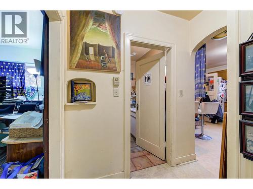 1470 Richter Street, Kelowna, BC - Indoor