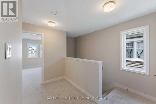 91 Mudminnow Crescent, Ottawa, ON - Indoor Photo Showing Other Room