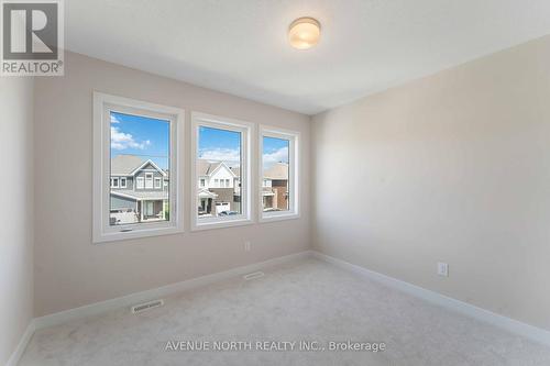 91 Mudminnow Crescent, Ottawa, ON - Indoor Photo Showing Other Room