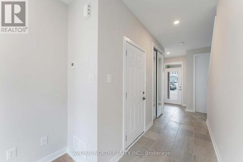 91 Mudminnow Crescent, Ottawa, ON - Indoor Photo Showing Other Room