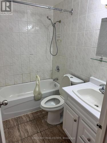 347 - 1395 Williamsport Drive, Mississauga, ON - Indoor Photo Showing Bathroom
