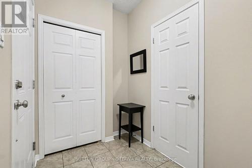340 London Terrace, Ottawa, ON - Indoor Photo Showing Other Room