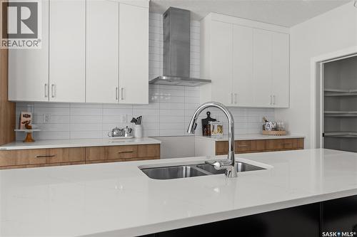 934 Brighton Gate, Saskatoon, SK - Indoor Photo Showing Kitchen With Double Sink With Upgraded Kitchen