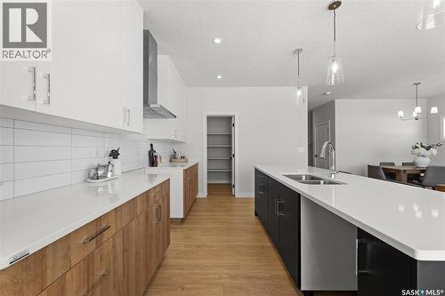 934 Brighton Gate, Saskatoon, SK - Indoor Photo Showing Kitchen With Double Sink With Upgraded Kitchen