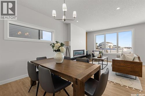 934 Brighton Gate, Saskatoon, SK - Indoor Photo Showing Dining Room