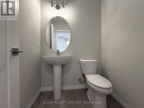 55 Woodcock Drive, Tillsonburg, ON - Indoor Photo Showing Bathroom