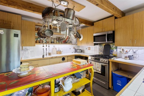 2993 Robinson Rd, Sooke, BC 