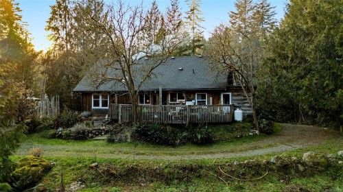 2993 Robinson Rd, Sooke, BC 