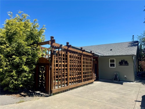 1780 Jay Bell Trail, Qualicum Beach, BC 