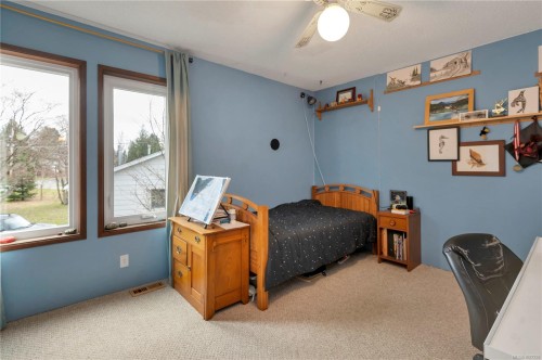 810 Shellbourne Blvd, Campbell River, BC 