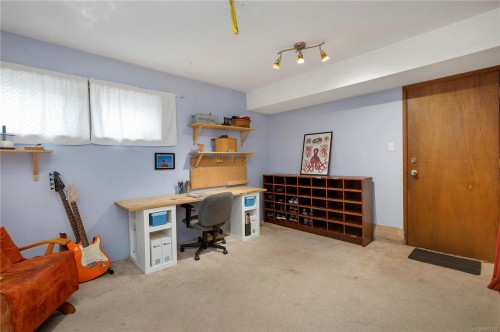 810 Shellbourne Blvd, Campbell River, BC 