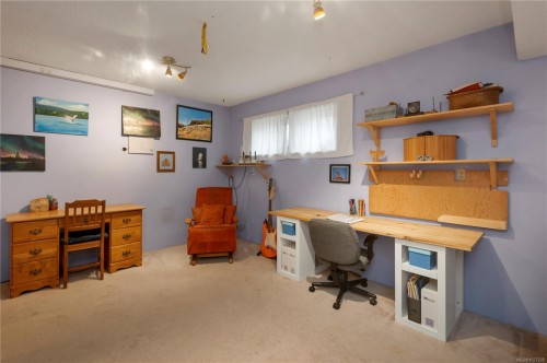 810 Shellbourne Blvd, Campbell River, BC 