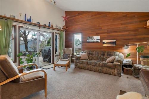 810 Shellbourne Blvd, Campbell River, BC 