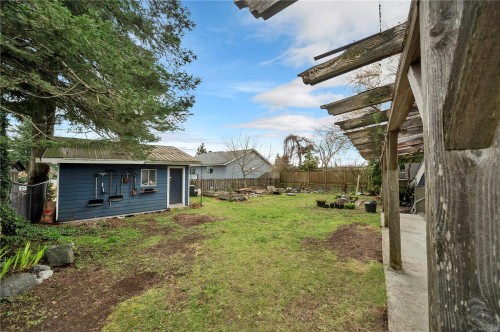 810 Shellbourne Blvd, Campbell River, BC 