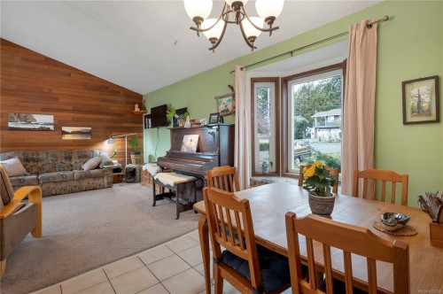 810 Shellbourne Blvd, Campbell River, BC 