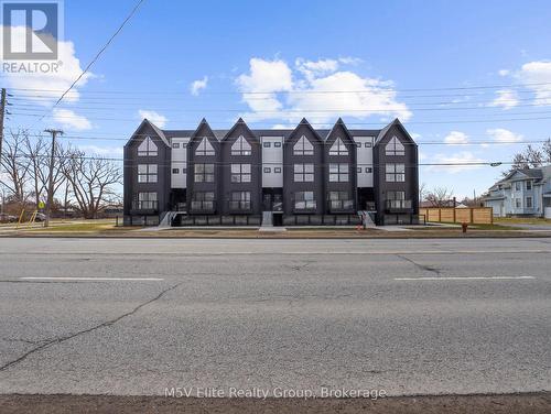 303 - 7277 WILSON CRESCENT  Niagara Falls, ON L2G 4R8