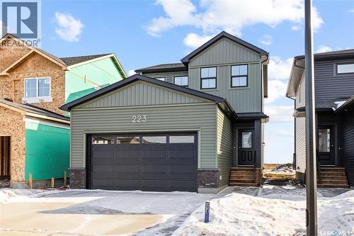 223 Cockcroft STREET  Saskatoon, SK S7V 1Z1