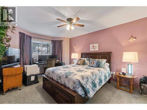 2595 Catherine Place Unit# 15, Armstrong, BC - Indoor Photo Showing Bedroom