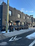 2 - 290 HARBORD STREET  Toronto, ON M6G 1G6