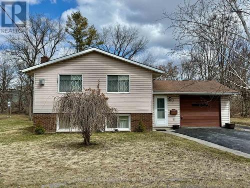 3 CHAMPLAIN STREET  Centre Hastings, ON K0K 2K0