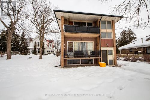 722 CHEMONG ROAD  Peterborough (Northcrest Ward 5), ON K9H 5Y9