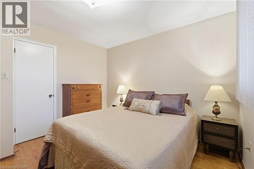 1894 Main Street E, Hamilton, ON - Indoor Photo Showing Bedroom