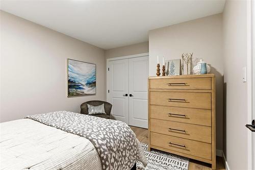 58 Berkeley Bend, Steinbach, MB - Indoor Photo Showing Bedroom