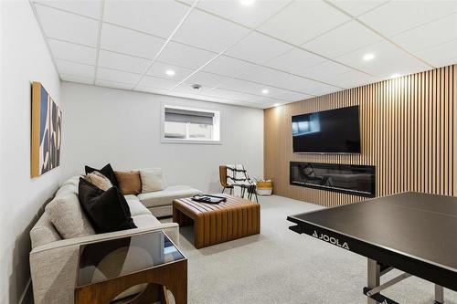 58 Berkeley Bend, Steinbach, MB - Indoor Photo Showing Other Room