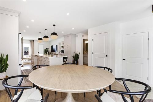 58 Berkeley Bend, Steinbach, MB - Indoor Photo Showing Dining Room