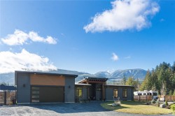 3770 Tralee Rd  Qualicum Beach, BC V9K 1V6