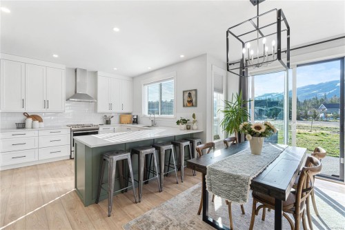 3770 Tralee Rd, Qualicum Beach, BC 