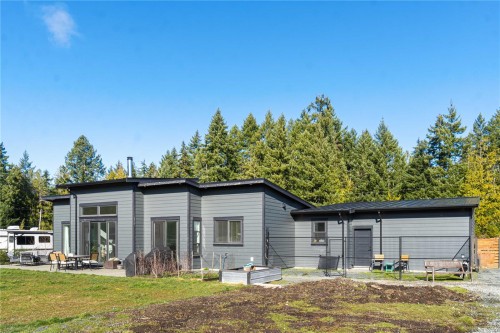 3770 Tralee Rd, Qualicum Beach, BC 
