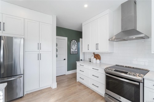 3770 Tralee Rd, Qualicum Beach, BC 