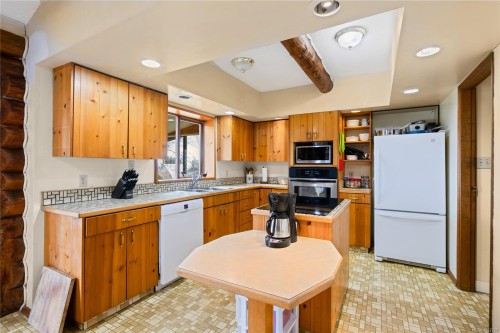 2331 Panorama View Dr, Nanaimo, BC 